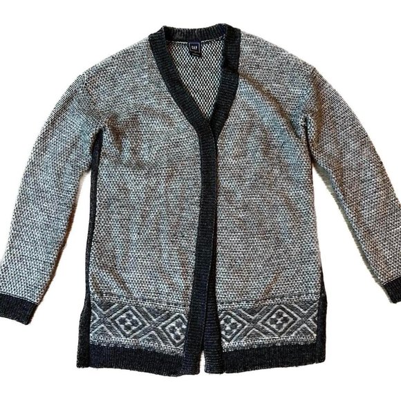 Women's XS Gap Intarsia Shawlneck Cardigan, in black and white knit pattern - Picture 1 of 10
